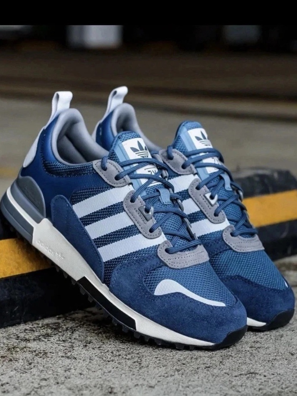 Adidas Originals ZX 700 HD Mens Shoe Athletic Sneaker H01850 NWT Blue Mens 9